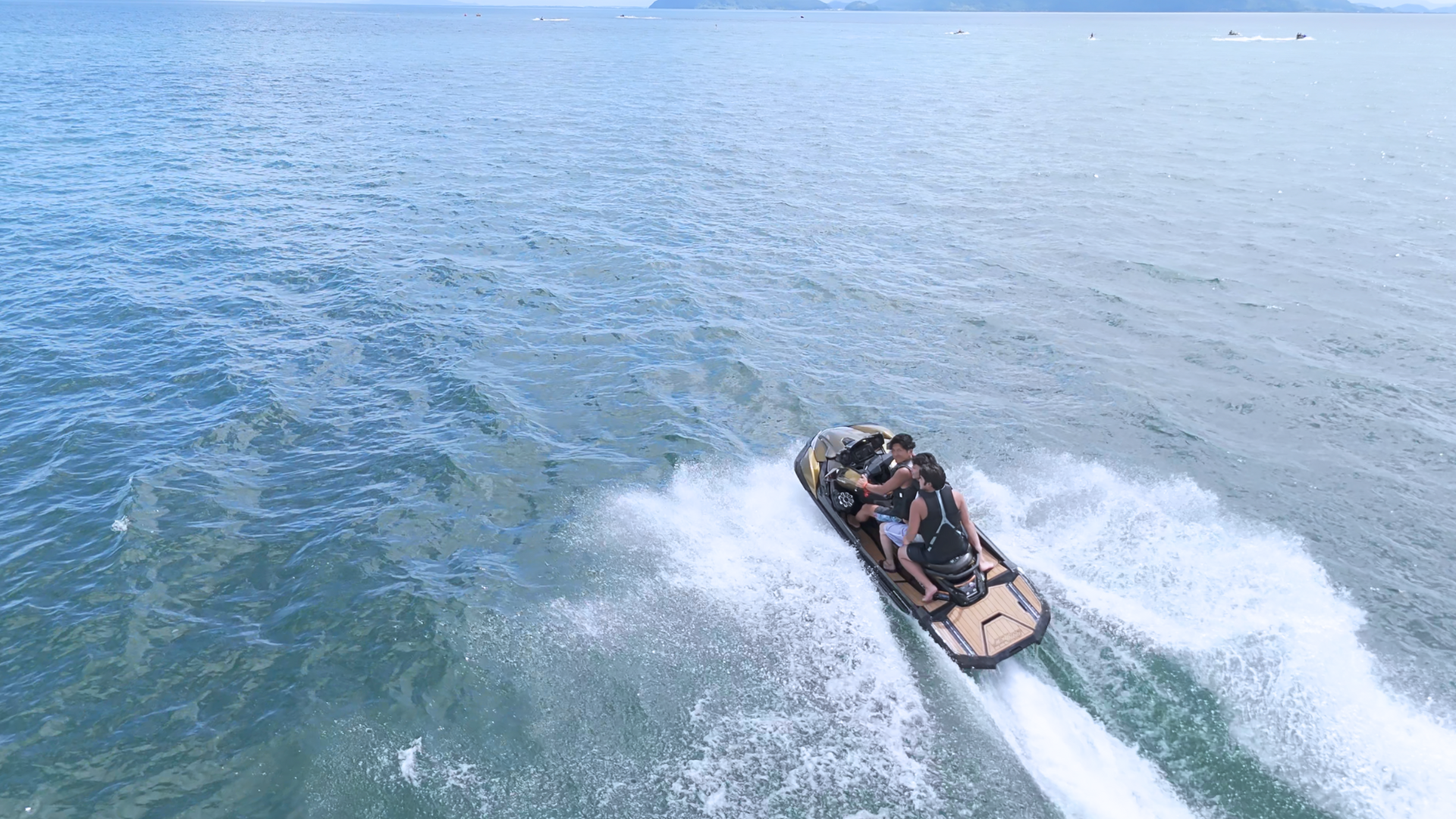 ジェットスキー